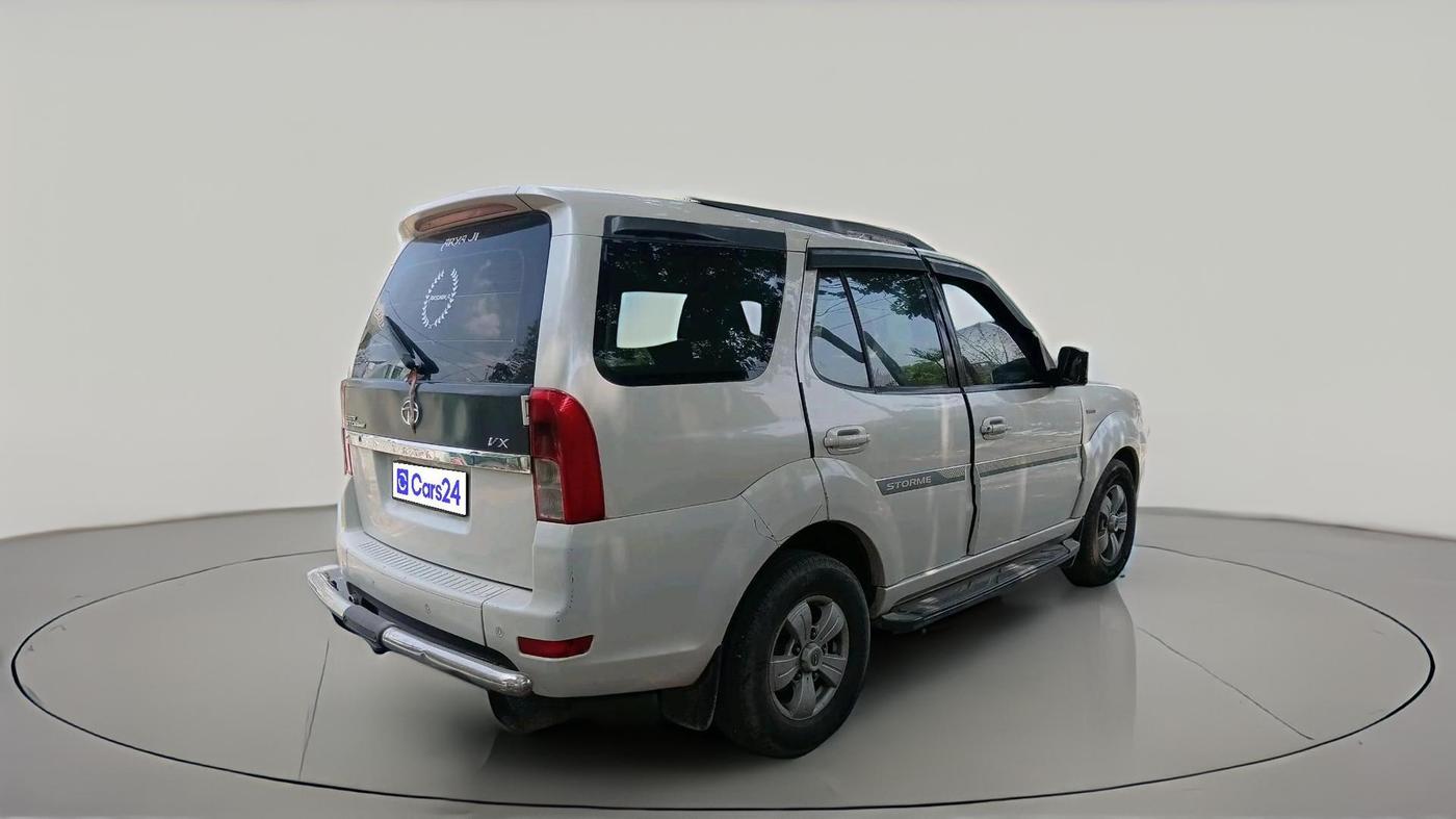 2015 Tata Safari Storme 2.2 VX 4X2, Diesel, Manual, 99,738 km, exterior