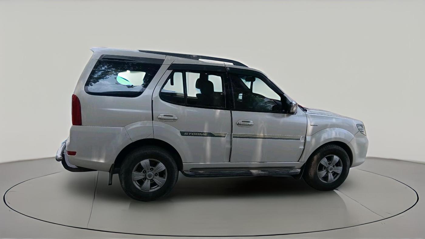 2015 Tata Safari Storme 2.2 VX 4X2, Diesel, Manual, 99,738 km, exterior