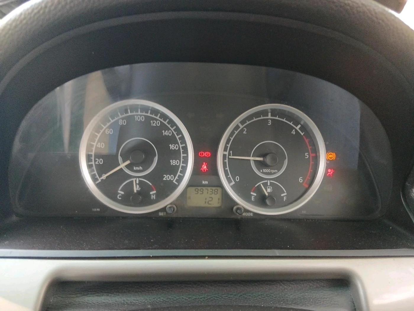 2015 Tata Safari Storme 2.2 VX 4X2, Diesel, Manual, 99,738 km, interior