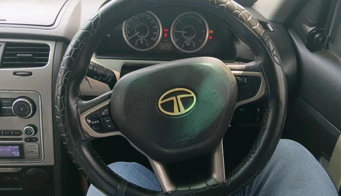 2015 Tata Safari Storme 2.2 VX 4X2, Diesel, Manual, 99,738 km, interior