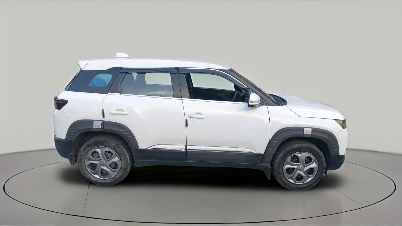 2023 Maruti BREZZA VXI, Petrol, Manual, 28,554 km, exterior