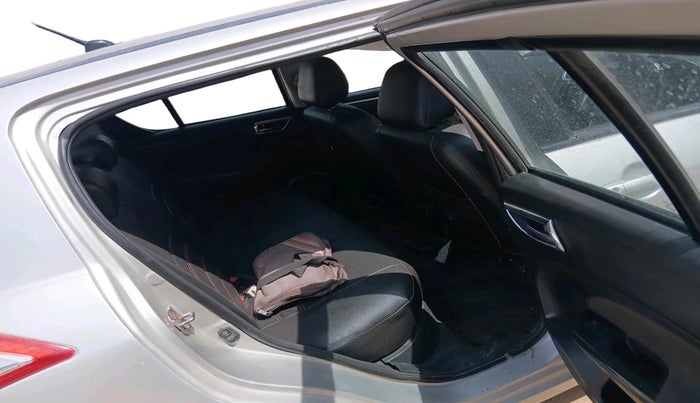 2014 Maruti Swift VDI, Diesel, Manual, 1,06,314 km, interior