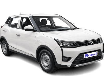 2022 Mahindra XUV300 - SUV - Petrol - Manual - ₹5.65 lakh