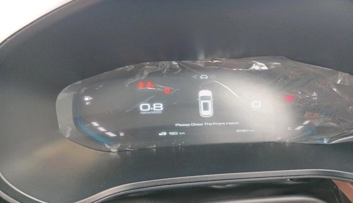 2023 MG HECTOR PLUS SHARP PRO 1.5 TURBO MT 7 STR, Petrol, Manual, 31,167 km, interior