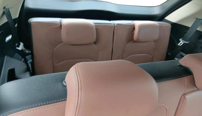 2023 MG HECTOR PLUS SHARP PRO 1.5 TURBO MT 7 STR, Petrol, Manual, 31,167 km, interior