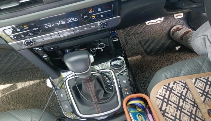 2023 KIA SELTOS  X LINE 1.5 TURBO PETROL DCT, Petrol, Automatic, 14,092 km, interior