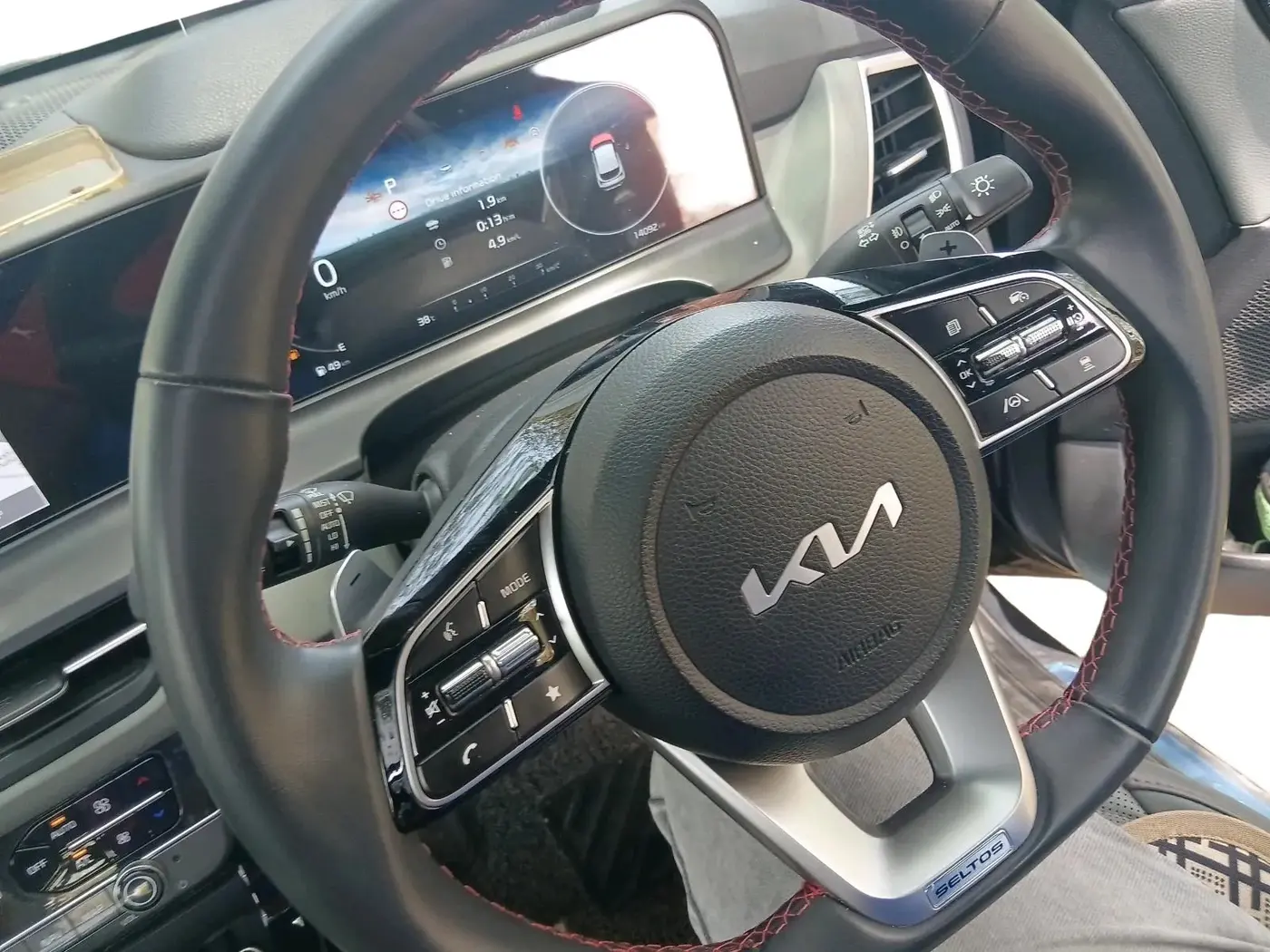2023 KIA SELTOS  X LINE 1.5 TURBO PETROL DCT, Petrol, Automatic, 14,092 km, interior