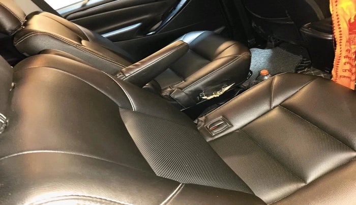 2019 Toyota Innova Crysta 2.4 GX 7 STR, Diesel, Manual, 55,825 km, interior