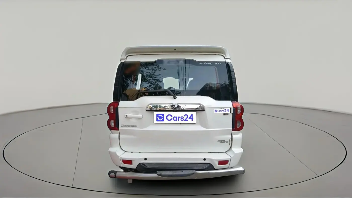 2018 Mahindra Scorpio S11 2WD, Diesel, Manual, 2,52,754 km, exterior