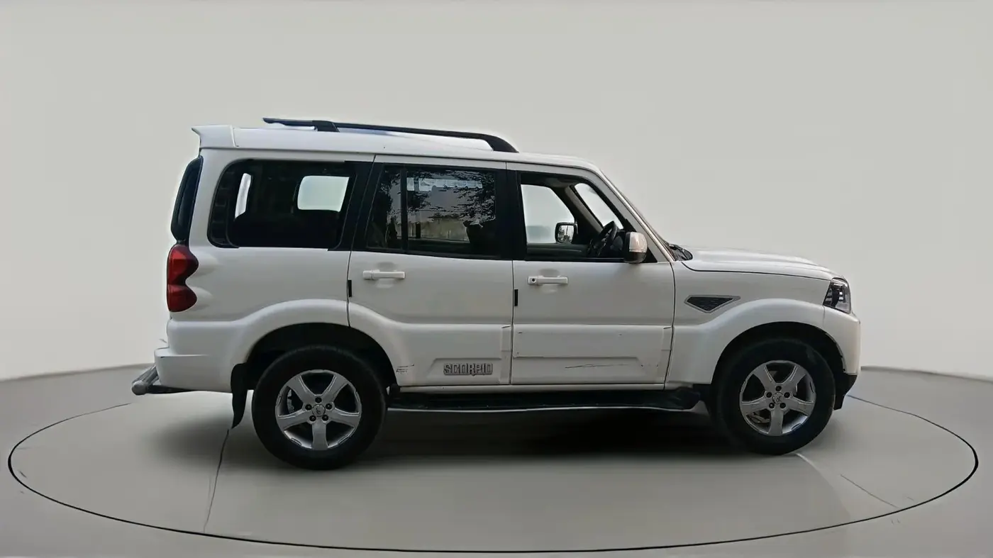 2018 Mahindra Scorpio S11 2WD, Diesel, Manual, 2,52,754 km, exterior