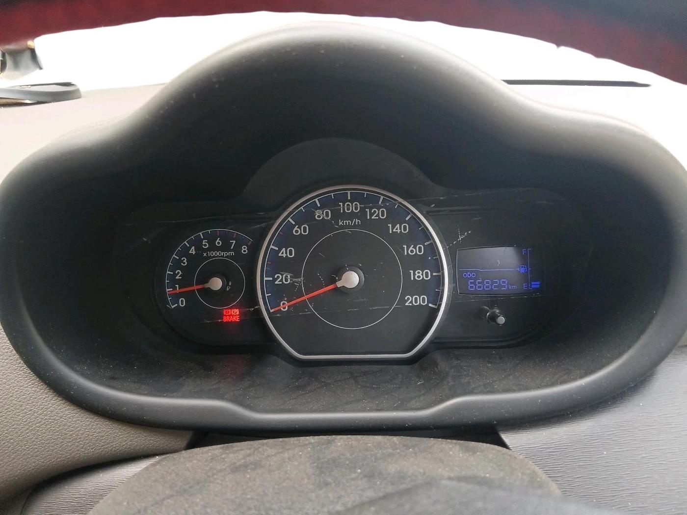 2014 Hyundai i10 SPORTZ 1.1, Petrol, Manual, 66,829 km, interior