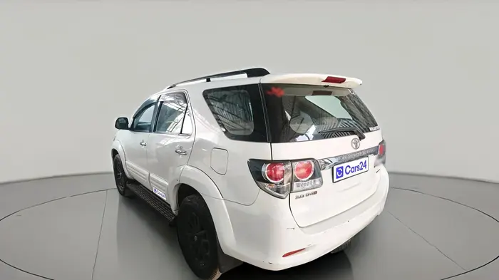 2016 Toyota Fortuner 3.0 4X2 AT, Diesel, Automatic, 1,38,702 km, exterior