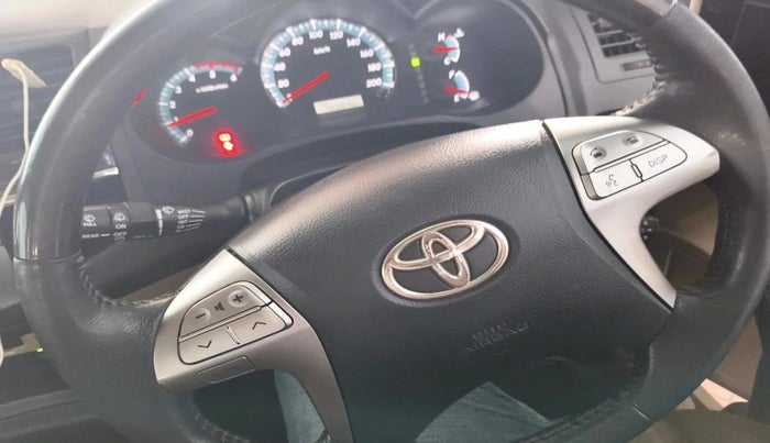2016 Toyota Fortuner 3.0 4X2 AT, Diesel, Automatic, 1,38,702 km, interior