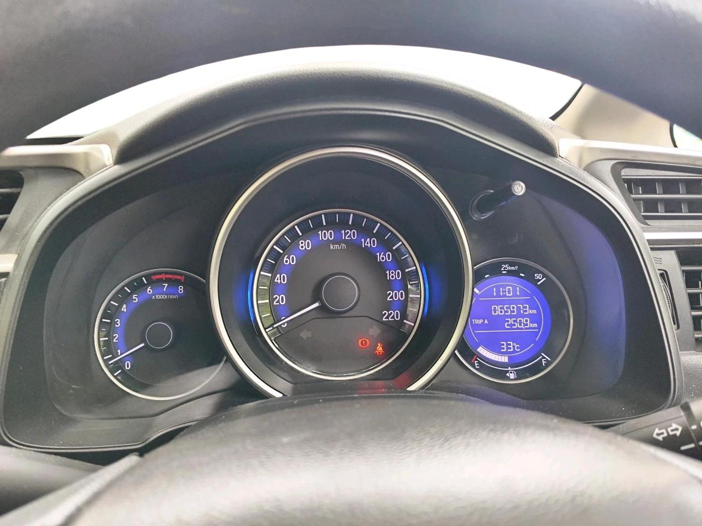 2017 Honda WR-V 1.2L I-VTEC VX MT, Petrol, Manual, 65,973 km, interior