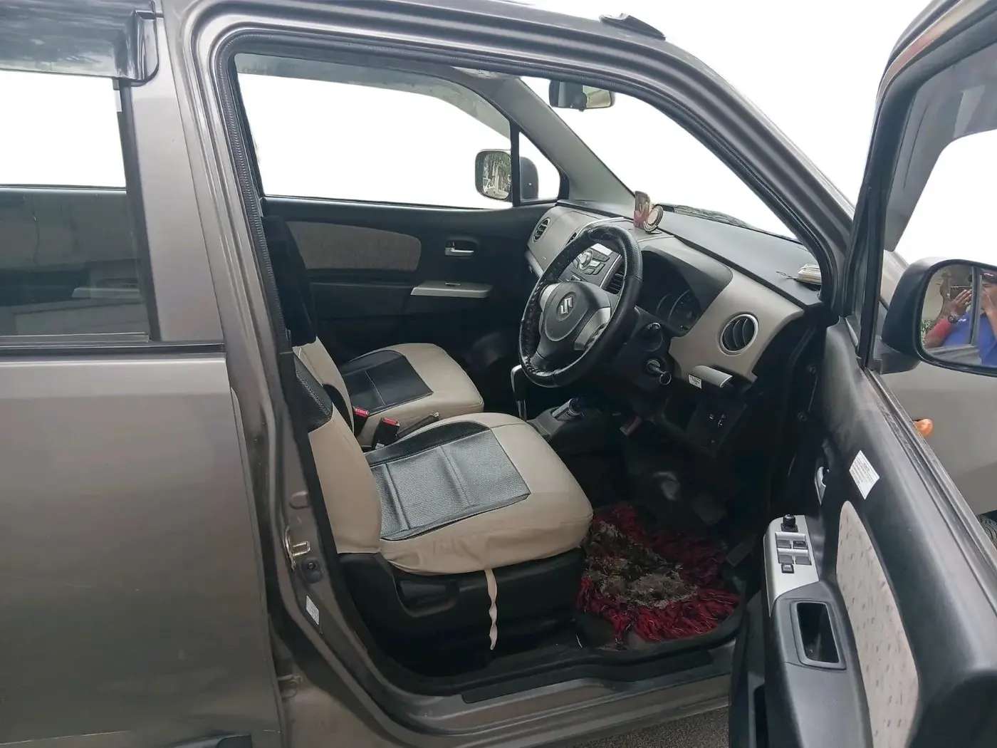 2016 Maruti Wagon R 1.0 VXI AMT, Petrol, Automatic, 21,433 km, interior