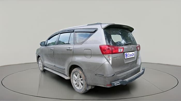 2018 Toyota Innova Crysta 2.4 VX 7 STR, Diesel, Manual, 1,12,671 km, exterior