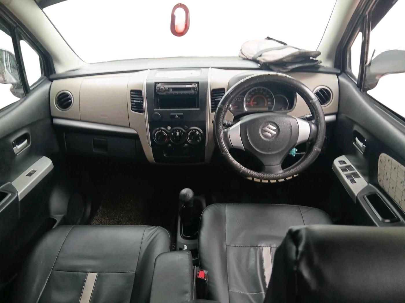 2016 Maruti Wagon R 1.0 VXI, Petrol, Manual, 1,14,965 km, interior