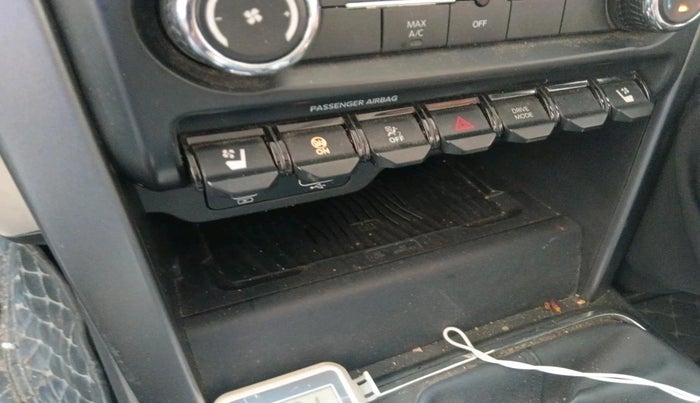 2024 Mahindra Thar Roxx  AX7 L Diesel MT 2WD, Diesel, Manual, 14,649 km, interior