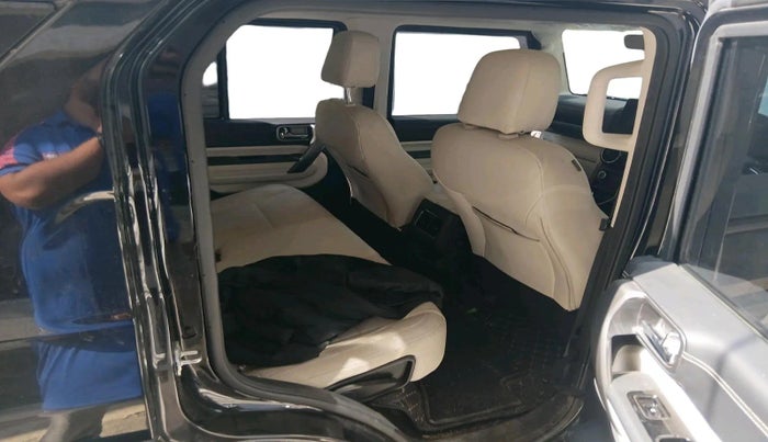 2024 Mahindra Thar Roxx  AX7 L Diesel MT 2WD, Diesel, Manual, 14,649 km, interior