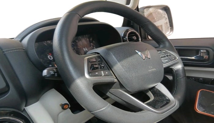 2024 Mahindra Thar Roxx  AX7 L Diesel MT 2WD, Diesel, Manual, 14,649 km, interior