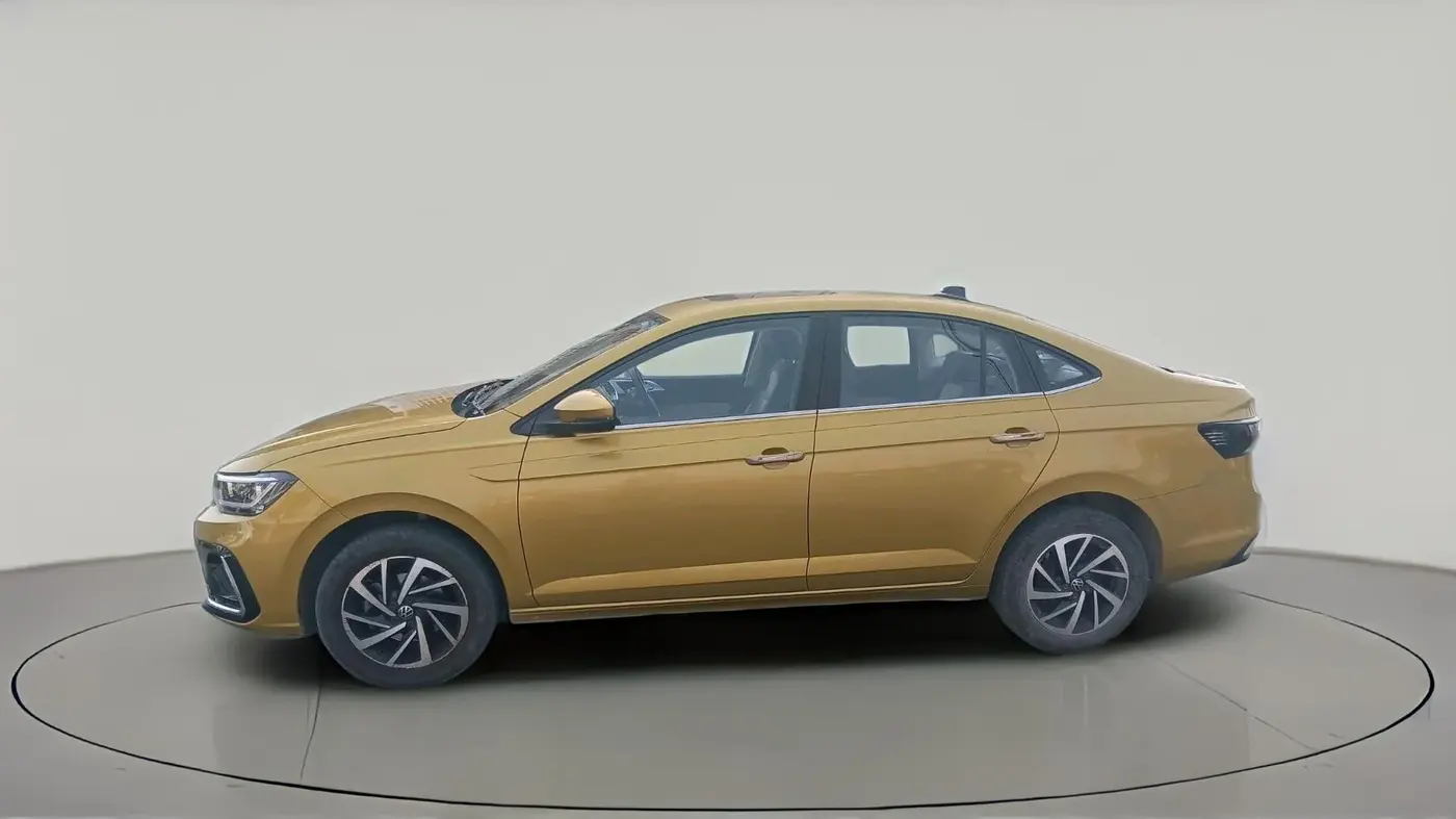 2023 Volkswagen VIRTUS TOPLINE TSI 1.0 MT, Petrol, Manual, 19,424 km, exterior