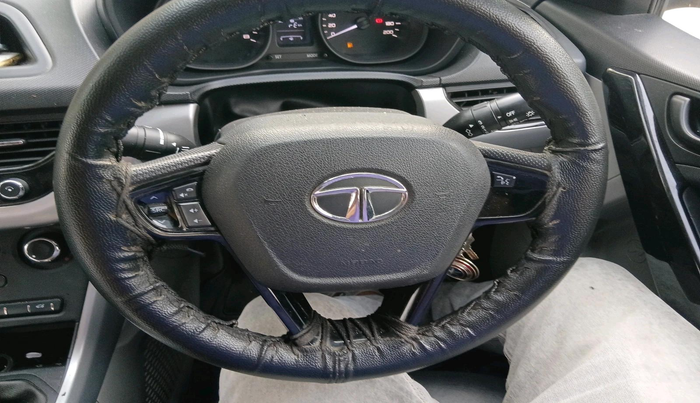 2019 Tata NEXON XM PETROL, Petrol, Manual, 31,486 km, interior