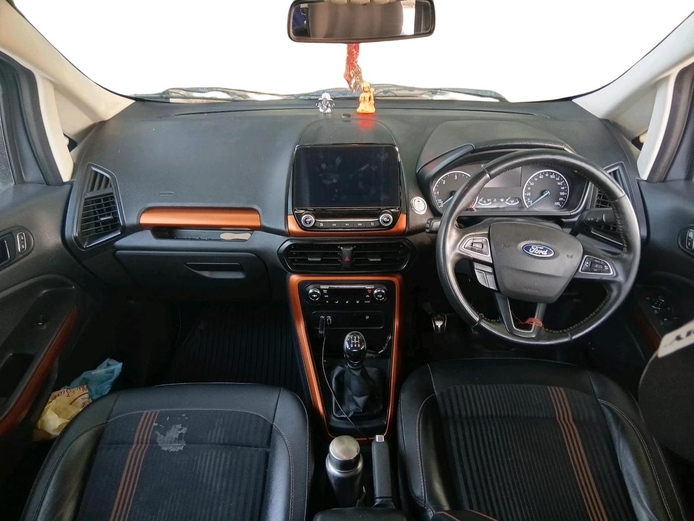 2018 Ford Ecosport TITANIUM 1.5L SPORTS(SUNROOF) DIESEL, Diesel, Manual, 88,321 km, interior