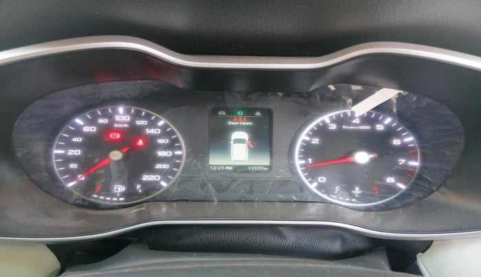 2024 MG ASTOR Shine 1.5 MT (Ivory), Petrol, Manual, 11,537 km, interior