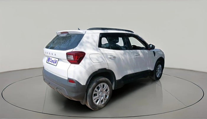 2025 Skoda KUSHAQ Classic 1.0L TSI, Petrol, Manual, 17,384 km, exterior