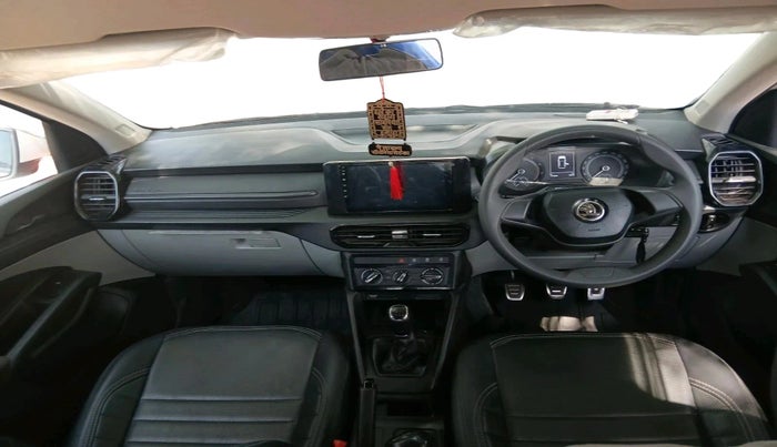 2025 Skoda KUSHAQ Classic 1.0L TSI, Petrol, Manual, 17,384 km, interior