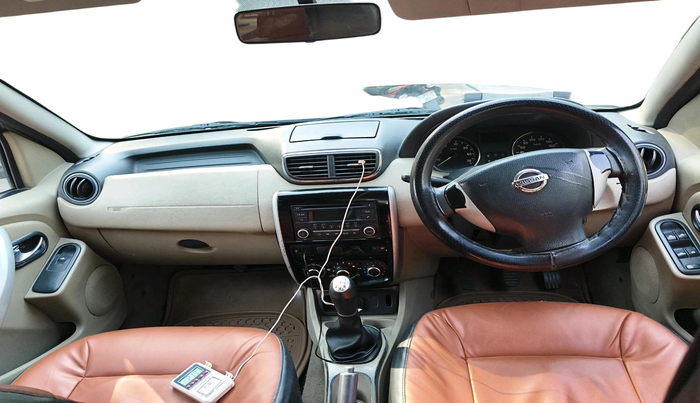 2015 Nissan Terrano XL (D), Diesel, Manual, 85,288 km, interior