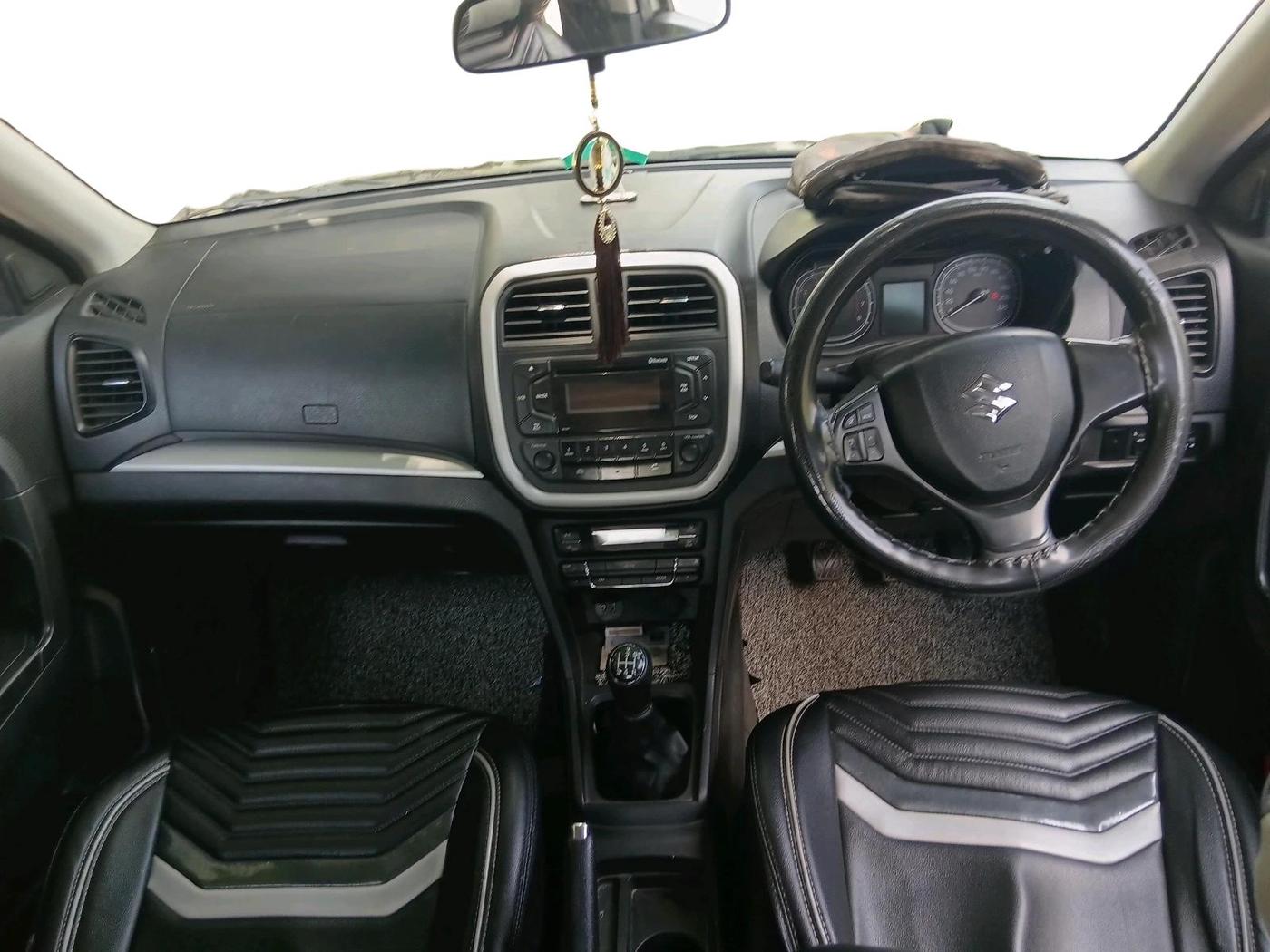 2020 Maruti Vitara Brezza VXI, Petrol, Manual, 42,811 km, interior