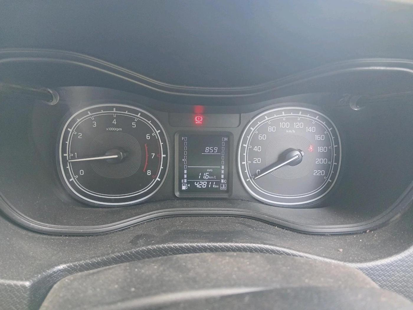 2020 Maruti Vitara Brezza VXI, Petrol, Manual, 42,811 km, interior