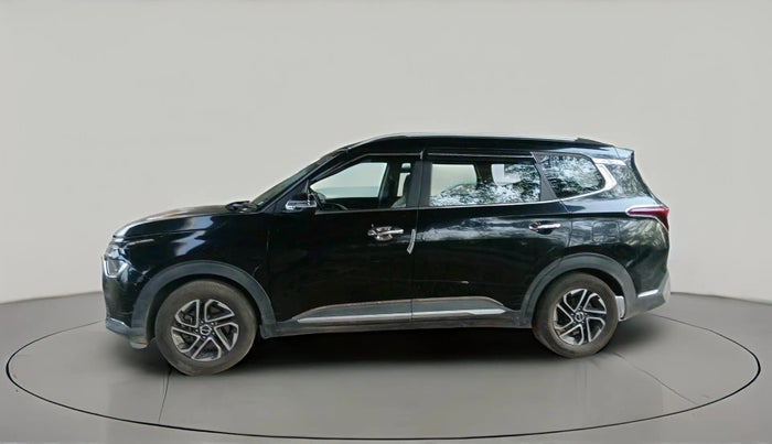 2022 KIA CARENS LUXURY PLUS 1.5 DIESEL 7 STR, Diesel, Manual, 1,56,977 km, exterior