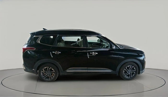 2022 KIA CARENS LUXURY PLUS 1.5 DIESEL 7 STR, Diesel, Manual, 1,56,977 km, exterior