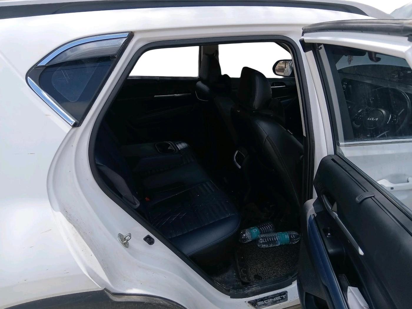 2025 KIA SONET HTK Plus (O) 1.2 Petrol MT, Petrol, Manual, 28,803 km, interior