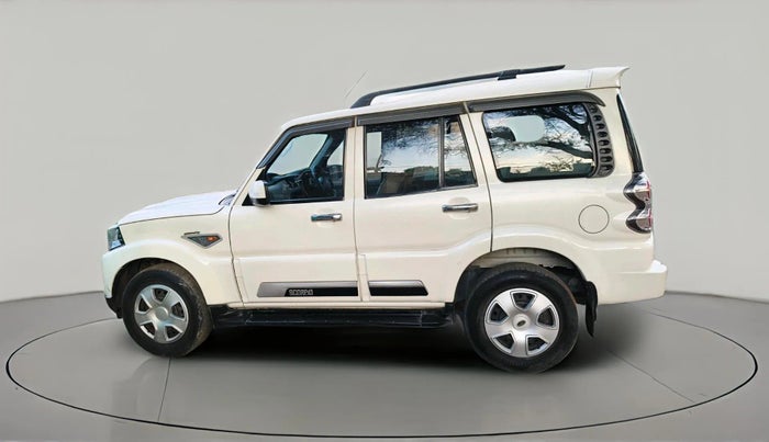 2015 Mahindra Scorpio S6 PLUS, Diesel, Manual, 94,785 km, exterior