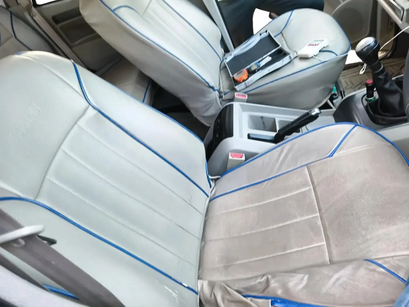2015 Mahindra Scorpio S6 PLUS, Diesel, Manual, 94,785 km, interior