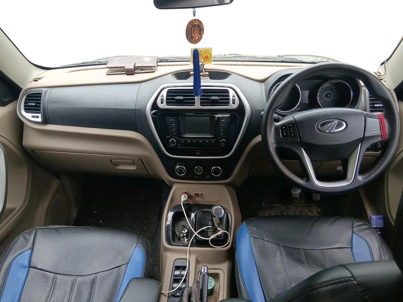 2017 Mahindra TUV300 T8 AMT, Diesel, Automatic, 72,754 km, interior