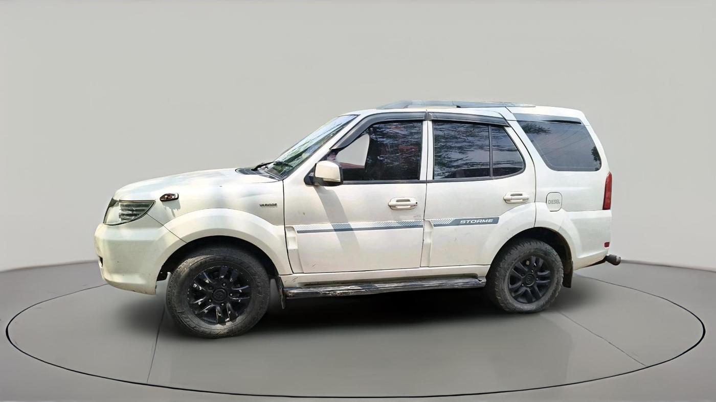 2016 Tata Safari Storme 2.2 EX 4X2, Diesel, Manual, 1,52,237 km, exterior
