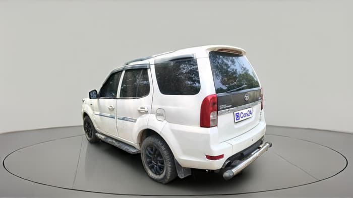 2016 Tata Safari Storme 2.2 EX 4X2, Diesel, Manual, 1,52,237 km, exterior
