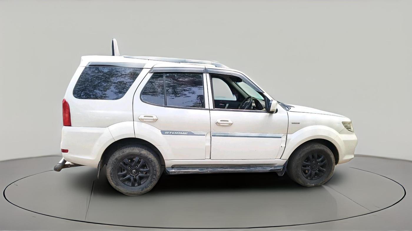 2016 Tata Safari Storme 2.2 EX 4X2, Diesel, Manual, 1,52,237 km, exterior