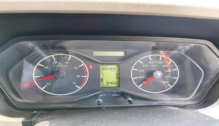 2021 Mahindra Scorpio S5, Diesel, Manual, 94,666 km, interior