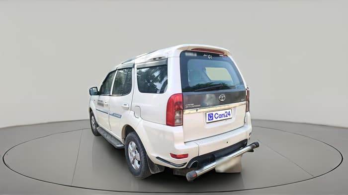 2017 Tata Safari Storme 2.2 EX 4X2, Diesel, Manual, 76,694 km, exterior
