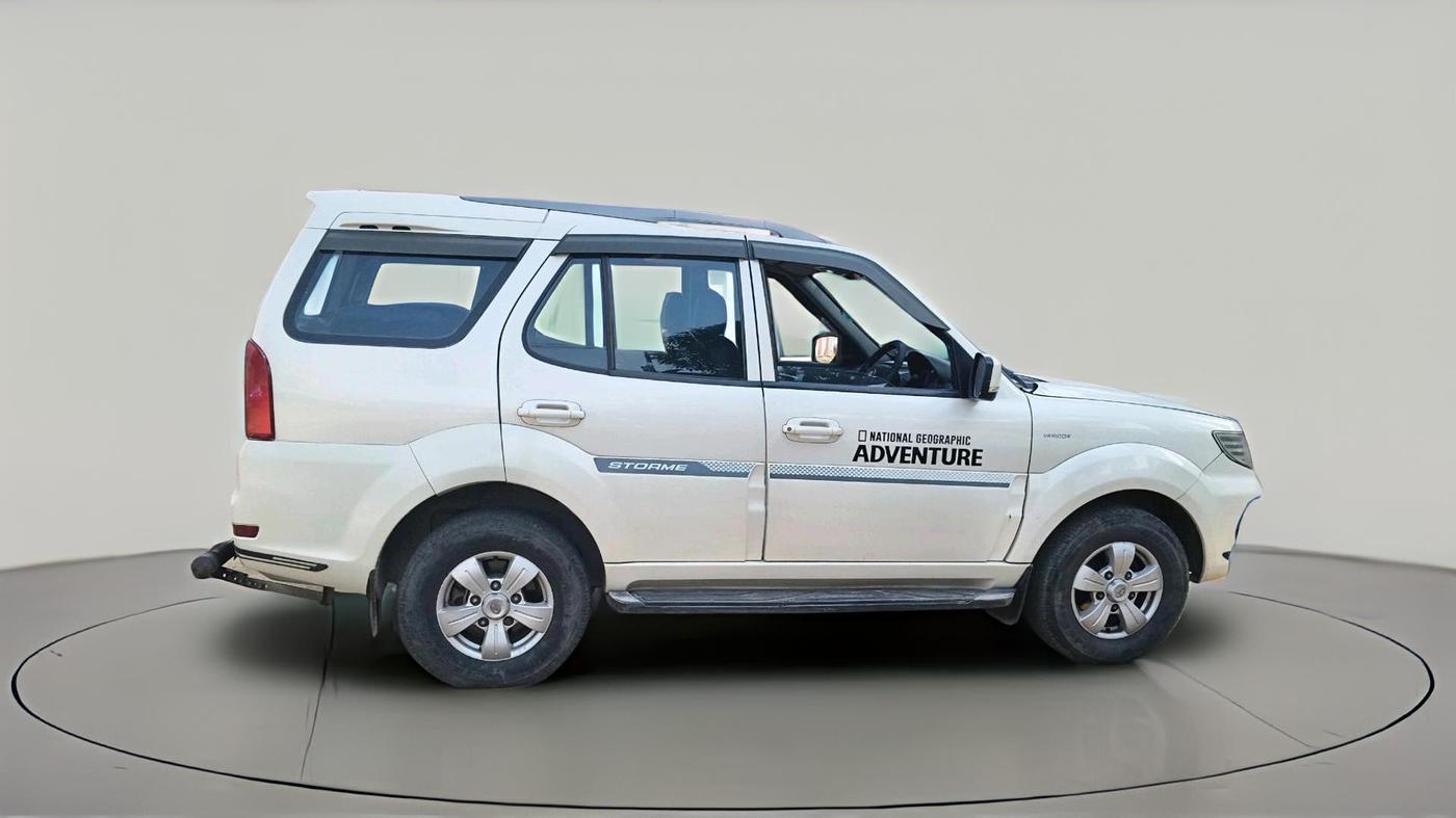 2017 Tata Safari Storme 2.2 EX 4X2, Diesel, Manual, 76,694 km, exterior