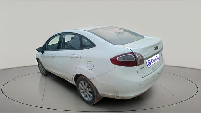 2013 Ford Fiesta TREND DIESEL, Diesel, Manual, 1,53,129 km, exterior
