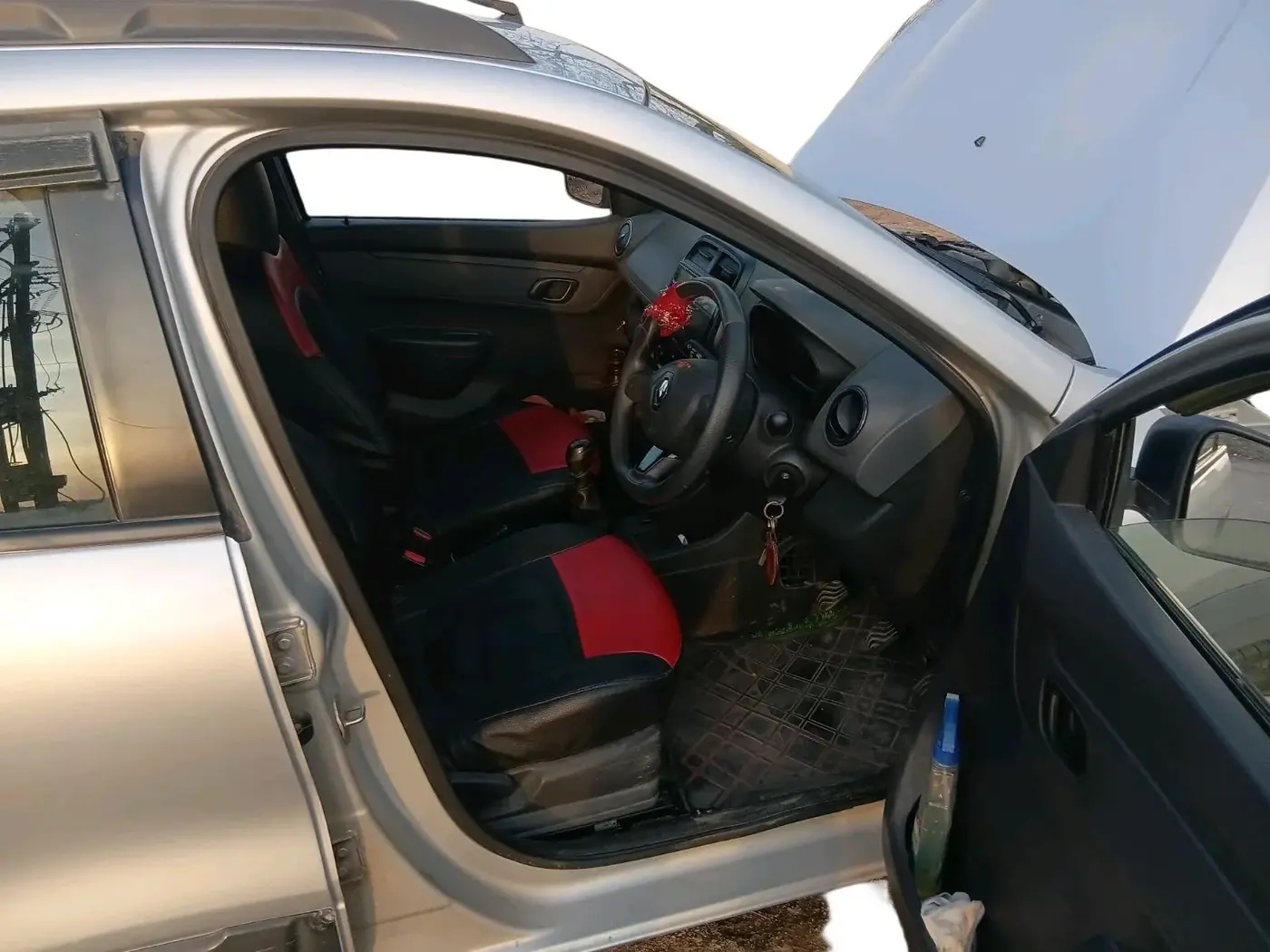 2016 Renault Kwid RXT 0.8, Petrol, Manual, 31,885 km, interior
