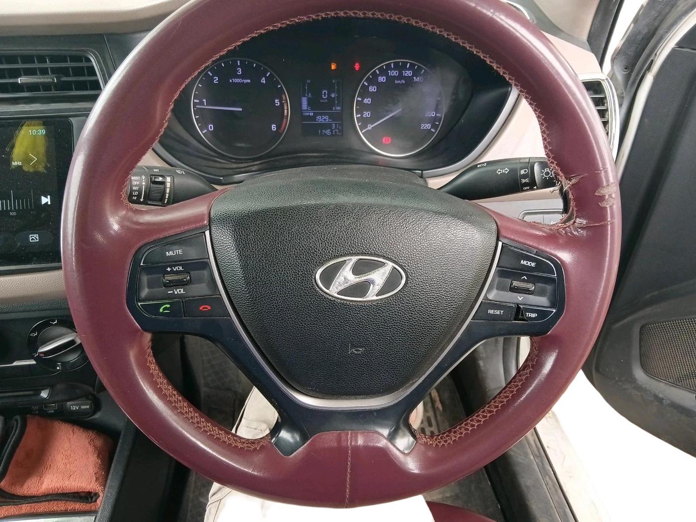 2014 Hyundai Elite i20 MAGNA 1.4 CRDI, Diesel, Manual, 1,14,617 km, interior