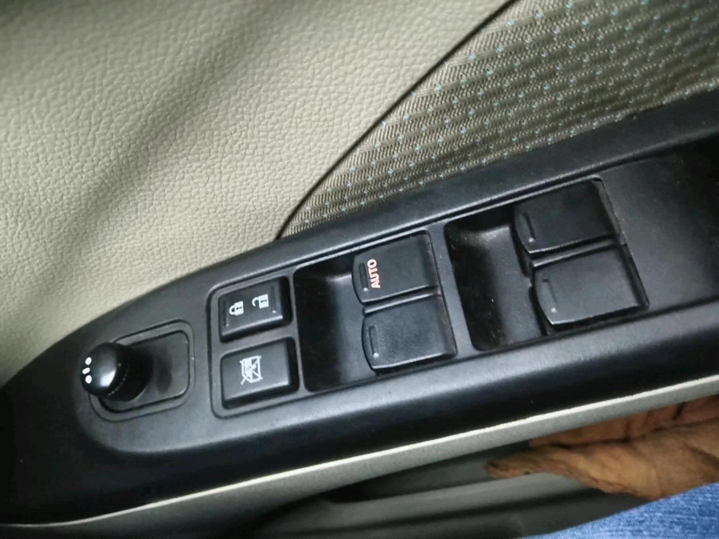 2018 Maruti Celerio ZXI, Petrol, Manual, 13,829 km, interior