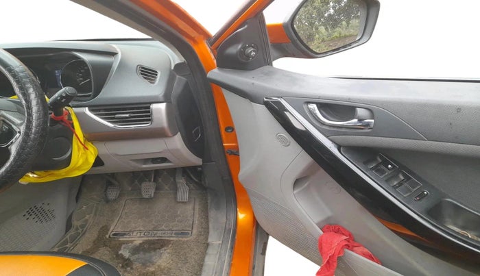 2019 Tata NEXON XZ PLUS PETROL, Petrol, Manual, 45,892 km, interior